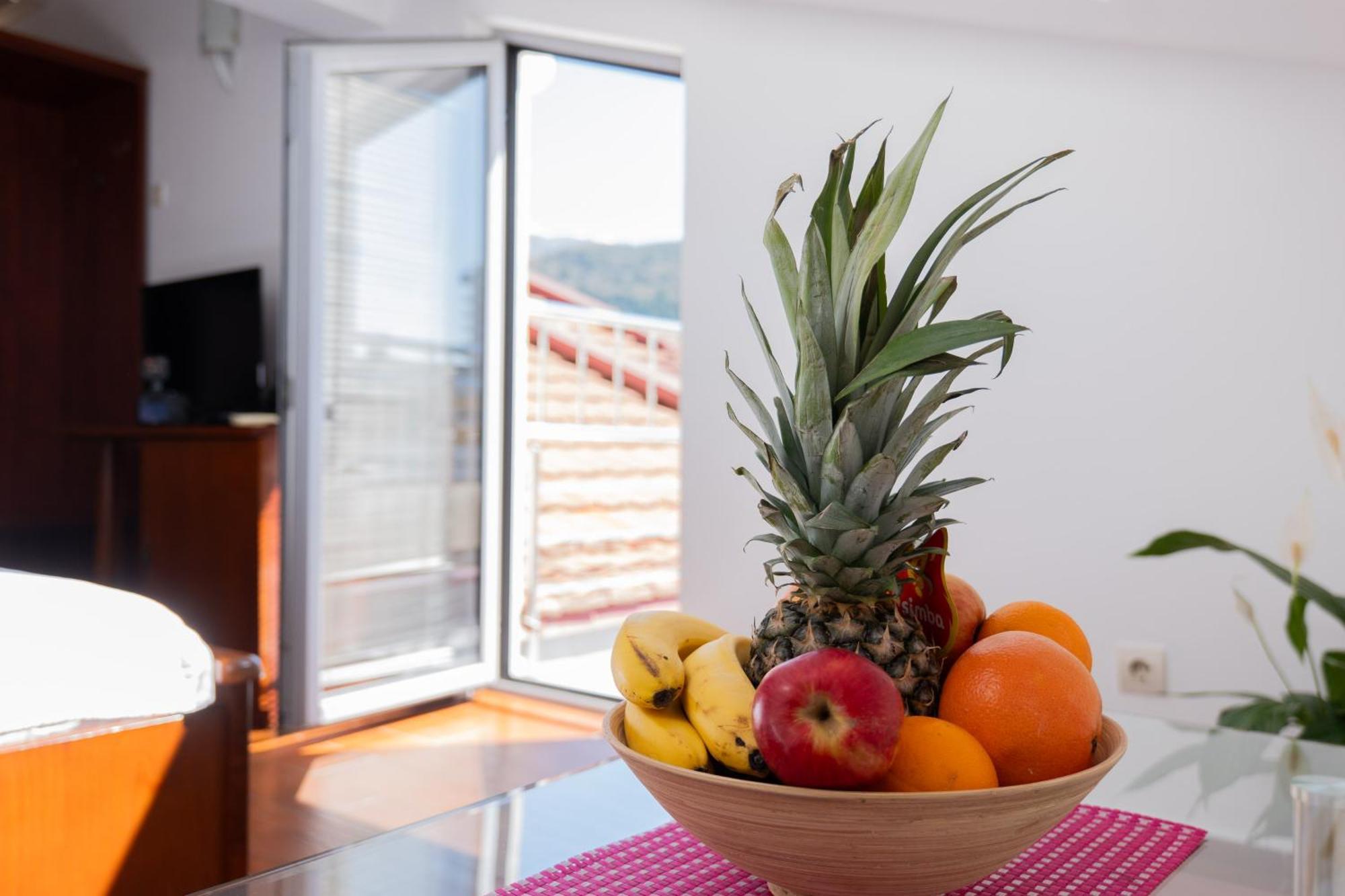 Sms Apartments Budva Exterior photo