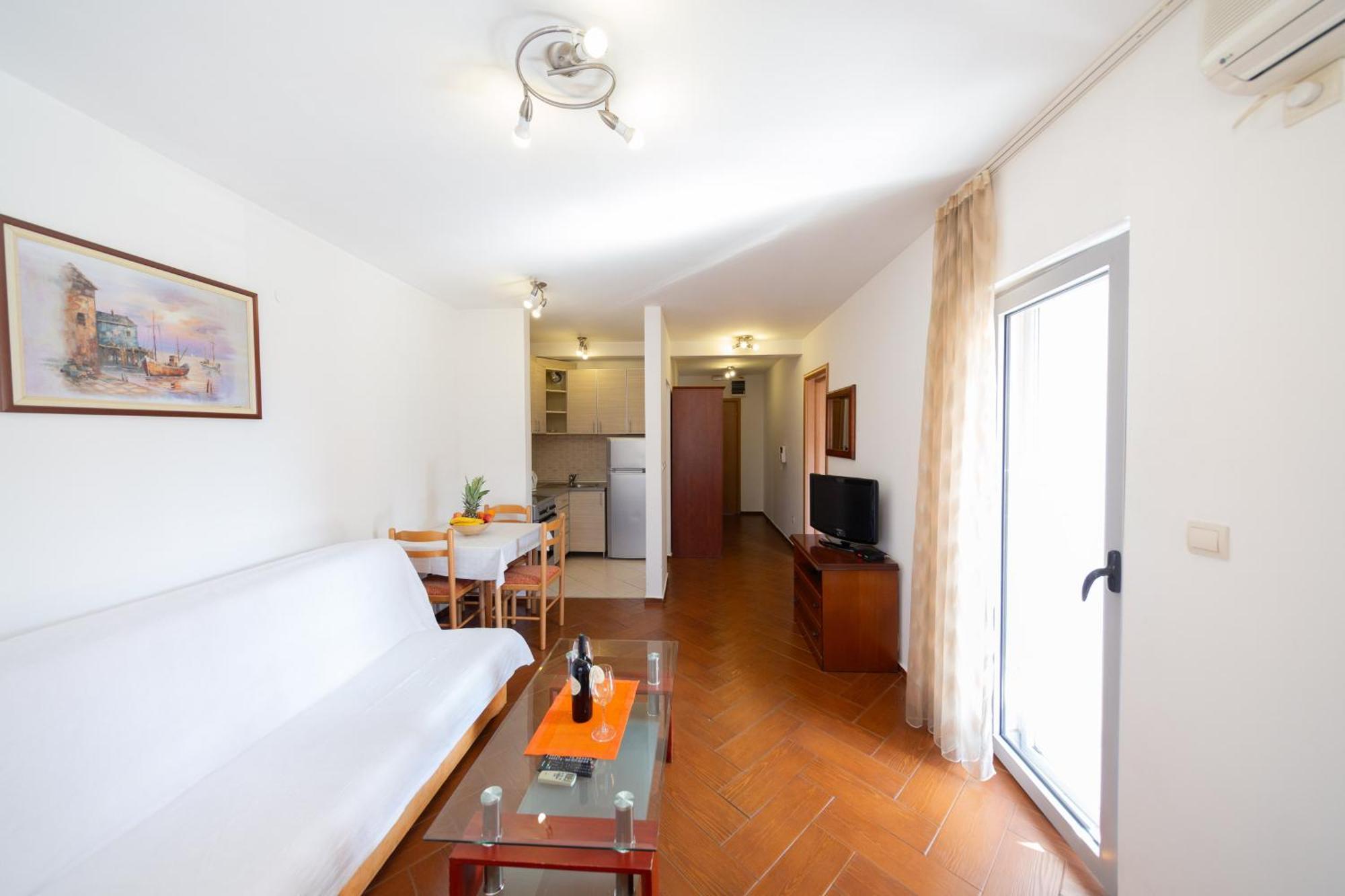 Sms Apartments Budva Exterior photo