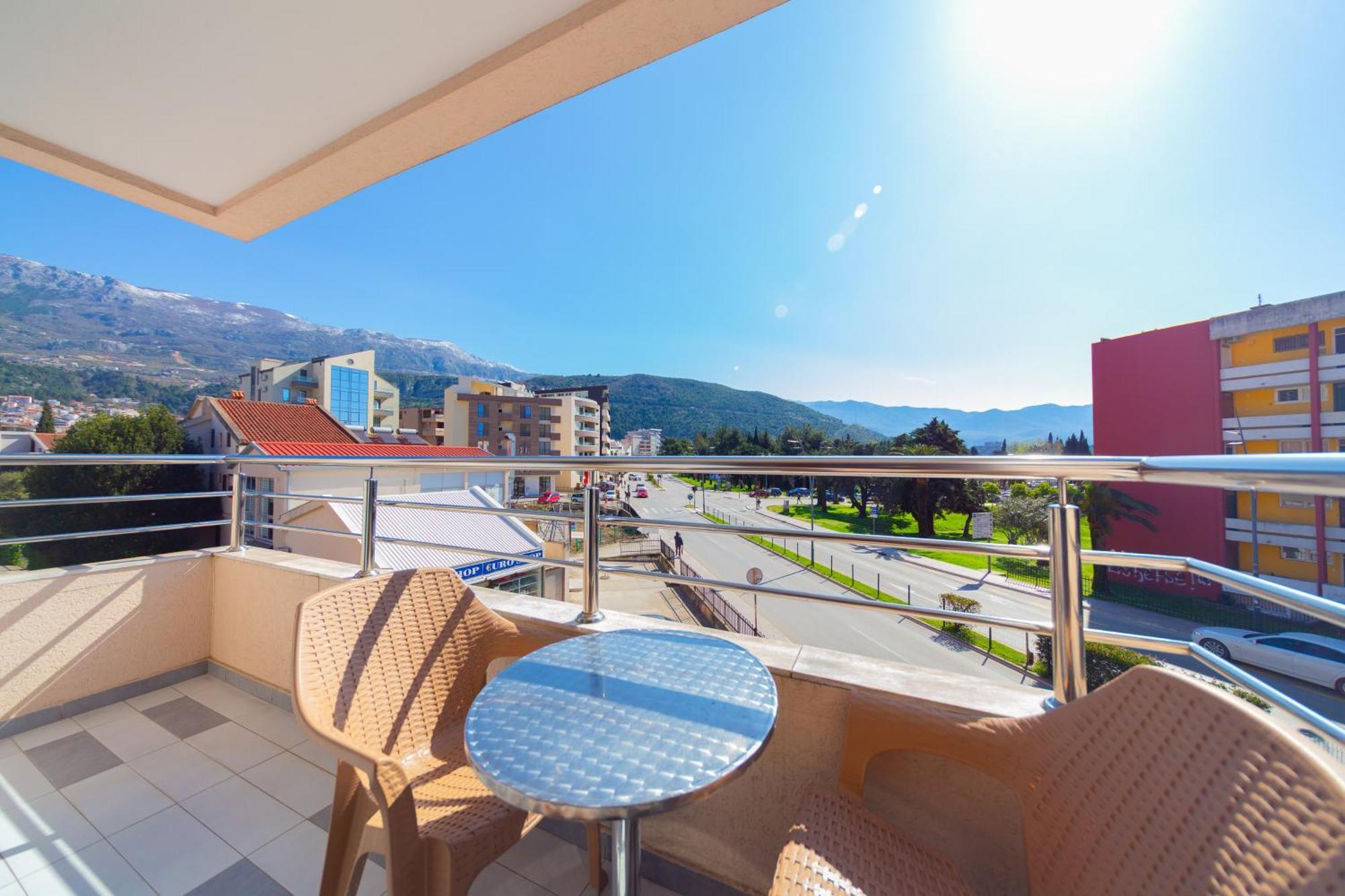 Sms Apartments Budva Exterior photo